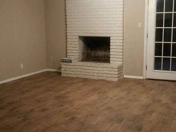 Second living area. Fireplace.