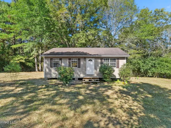 245 W Progress Rd, Prentiss, MS 39474