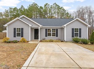 509 Hamlet Dr, Broadway, NC 27505
