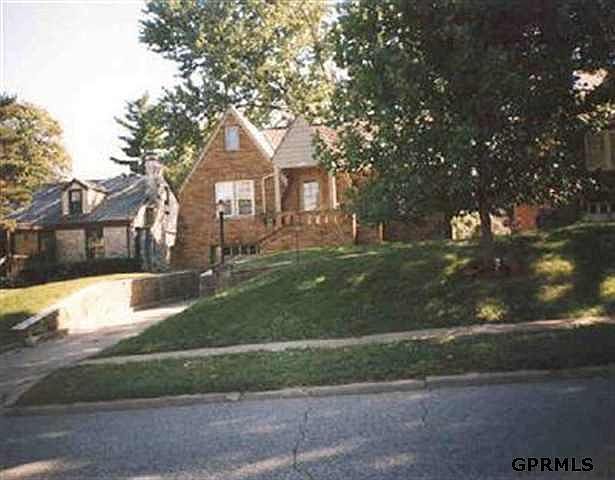 1st image of 5017 Bedford Ave