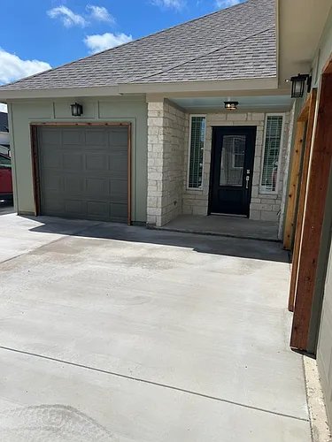 12600 Plassmeyer Pl Photo 1