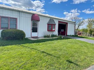 5102 Cranberry Rd, Burlington, WI 53105