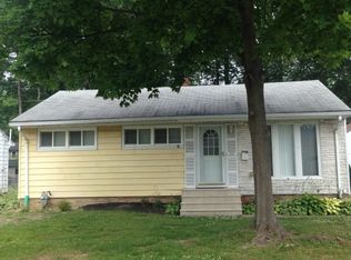 205 Brookfield Rd, Avon Lake, OH 44012