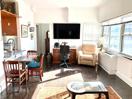 Rented by Chapin Group East | media 49