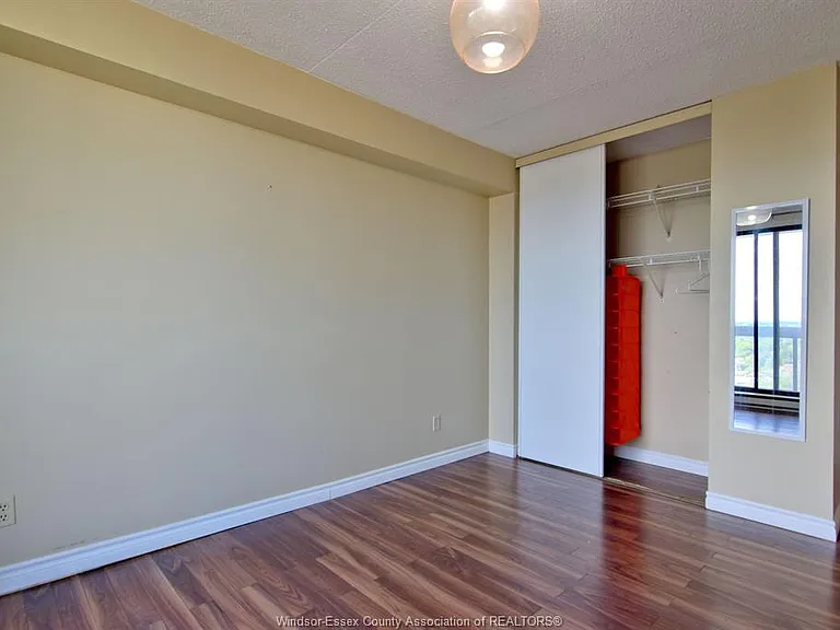 150 Park St W #1812 — Photo 25