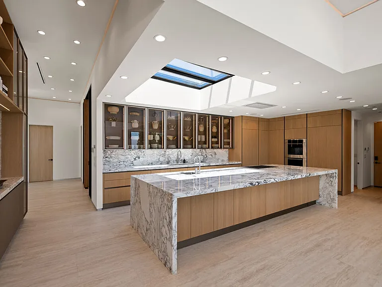 365 Trousdale Pl — Photo 15