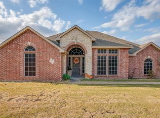 110 Chazlynn Ct, Waxahachie, TX 75165