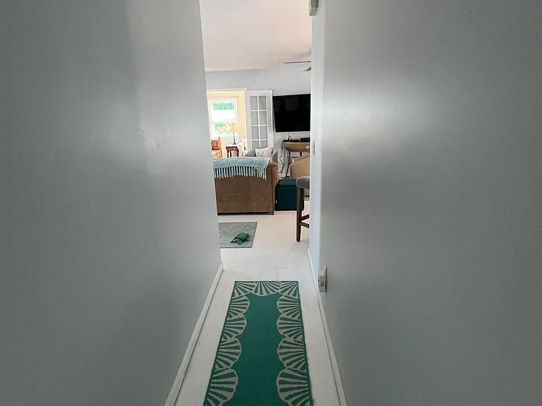 509 Riverwood Park — Photo 9