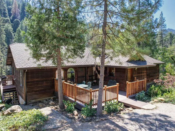 16491 Dog Creek Rd, Lakehead, CA 96051