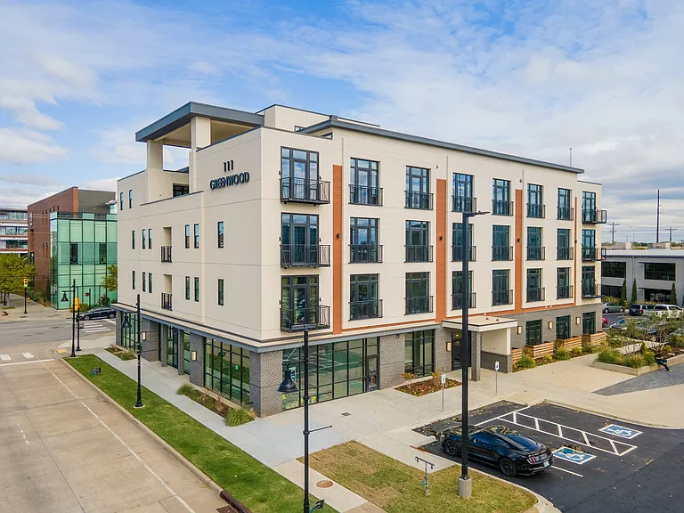 One Eleven Greenwood - Save Up to $500 OFF Your 1st Month's Rent! Move-In Deadlines Apply, Apply ... — Photo 26