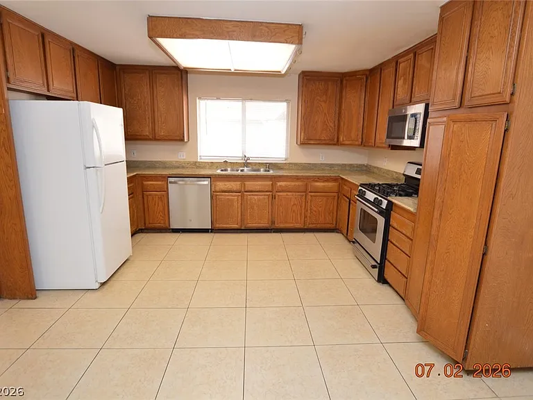 6543 Barbary Cir — Photo 8