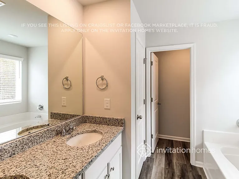 413 Amelia Ln — Photo 16