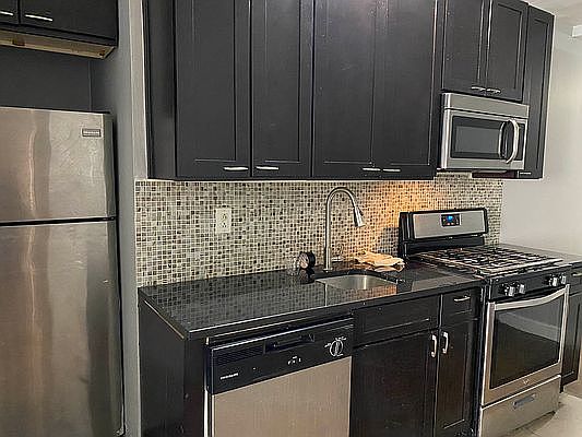 2nd image of 520 W 139th St APT 23
