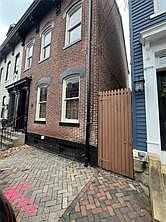 3rd image of 617 Avery St