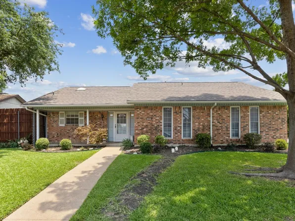 2401 Stoneleigh Dr, Garland, TX 75044