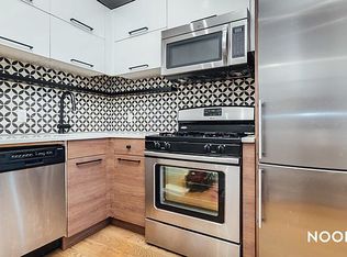 2 Stanwix St, Brooklyn, NY 11206