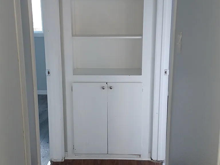 2435 Airport Rd — Photo 10