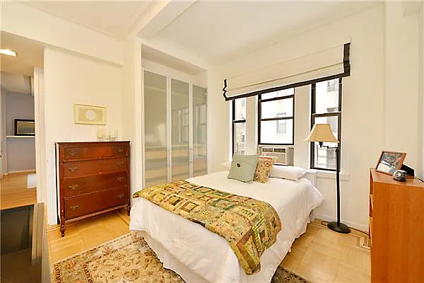 Sold by Upstairs Realty | media 6