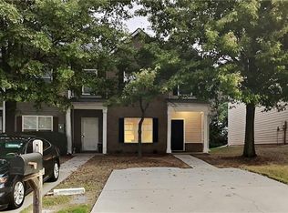 1792 Broad River Rd, College Park, GA 30349