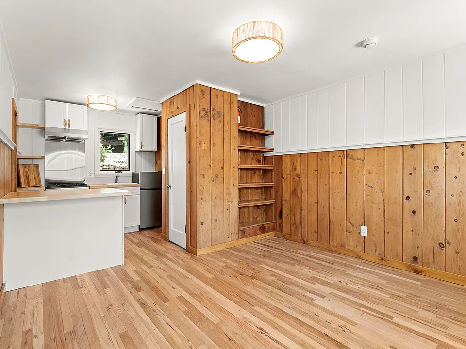 298 Arapahoe Ave #2