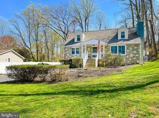 151 N Buckthorne Ave, Langhorne, PA 19047