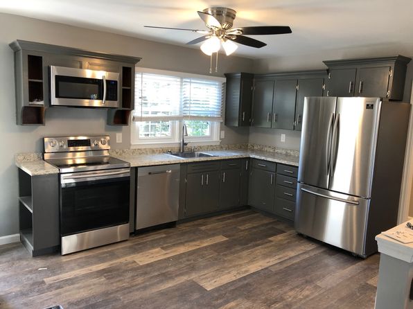 4038 Robert Rd