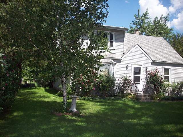 2nd image of 220 E Lyndale Ave