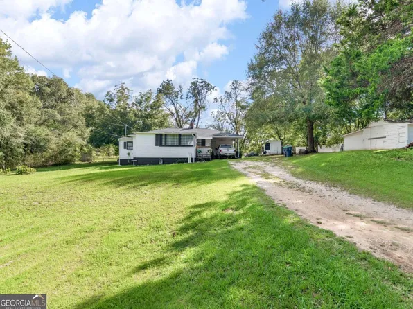 1202 Coan Dr, Locust Grove, GA 30248