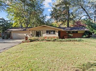 983 Fair Meadow Rd, Memphis, TN 38117