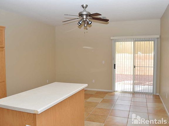 4th image of 3541 Terraza Mar Ave