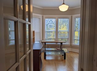 527 Malden Ave E, Seattle, WA 98112