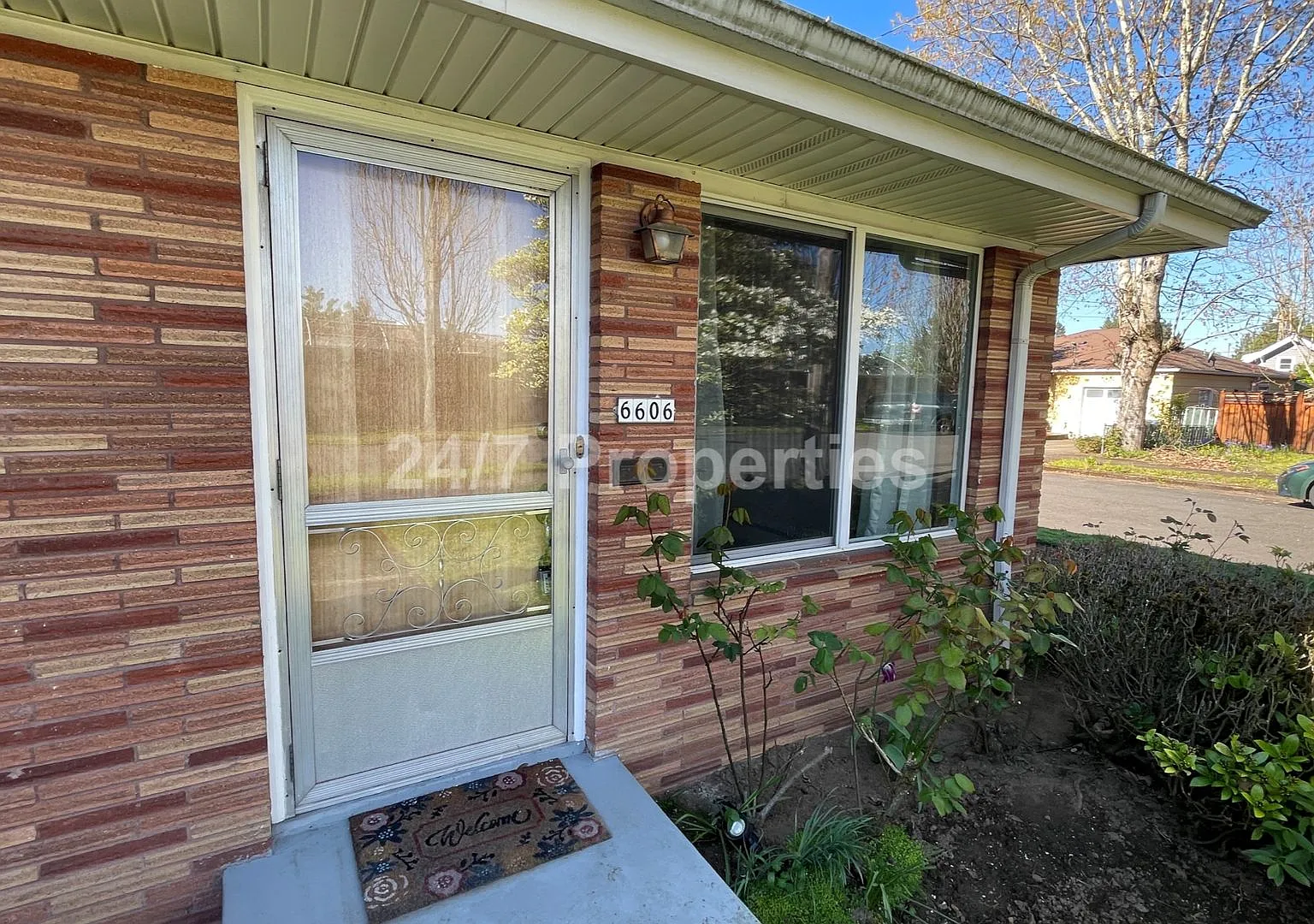 Practical 1 BD | 1 BA - North Tabor — Photo 3