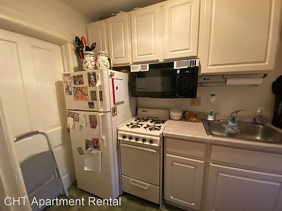 2nd image of 504 N Henry St #9103936