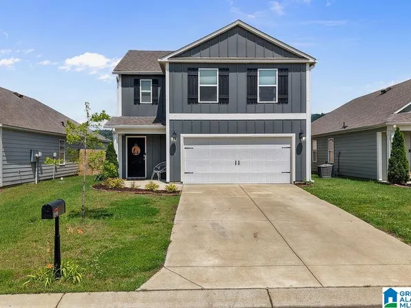 1195 Shaggy Bark Ln, Odenville, AL 35120