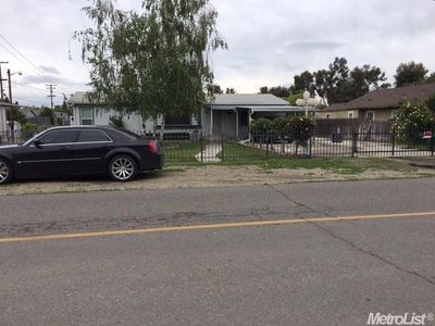 420 B St, Waterford, CA, 95386