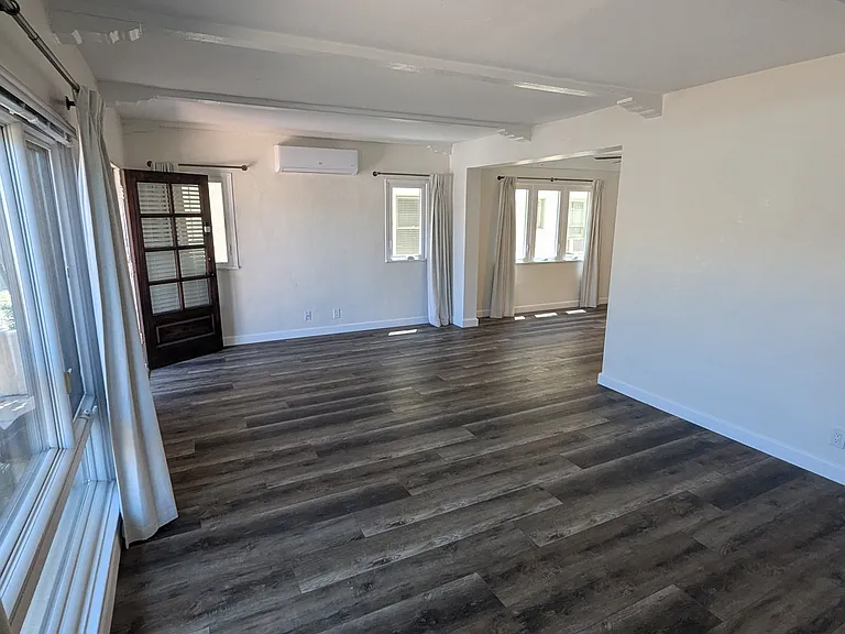 253 Covina Ave — Photo 35