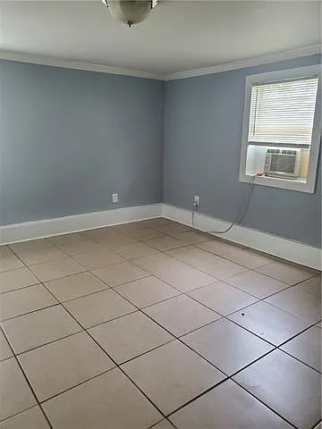 8929 Colapissa St — Photo 11