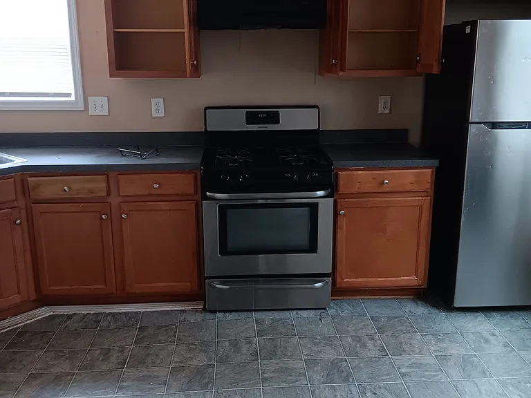 7069 Littlebrook Way — Photo 4