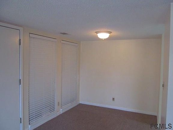 5th image of 54 Club House Dr APT 206