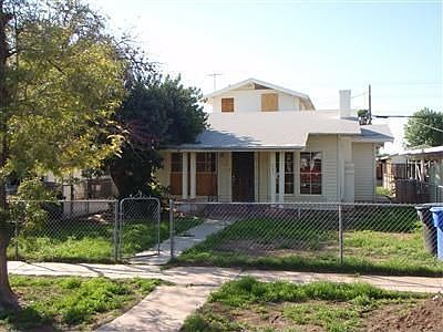 2nd image of 451 Sandalwood Dr