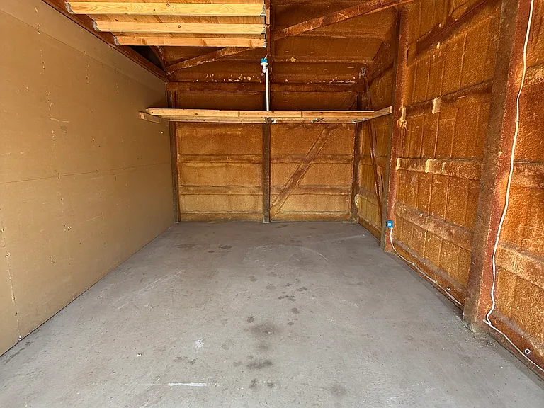 2592 Yarmouth Ave — Photo 21