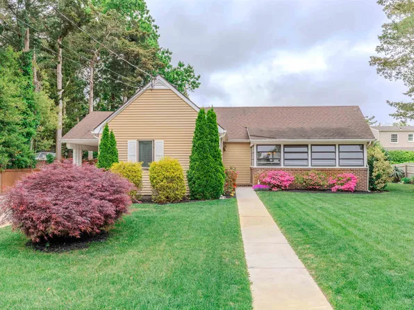 15 Seaview Ave, Marmora, NJ 08223