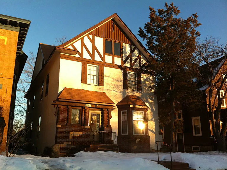 1217 Monroe St NE #1 — Photo 9