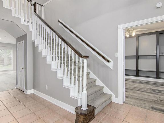 4th image of 2117 Enchanted Lake Dr
