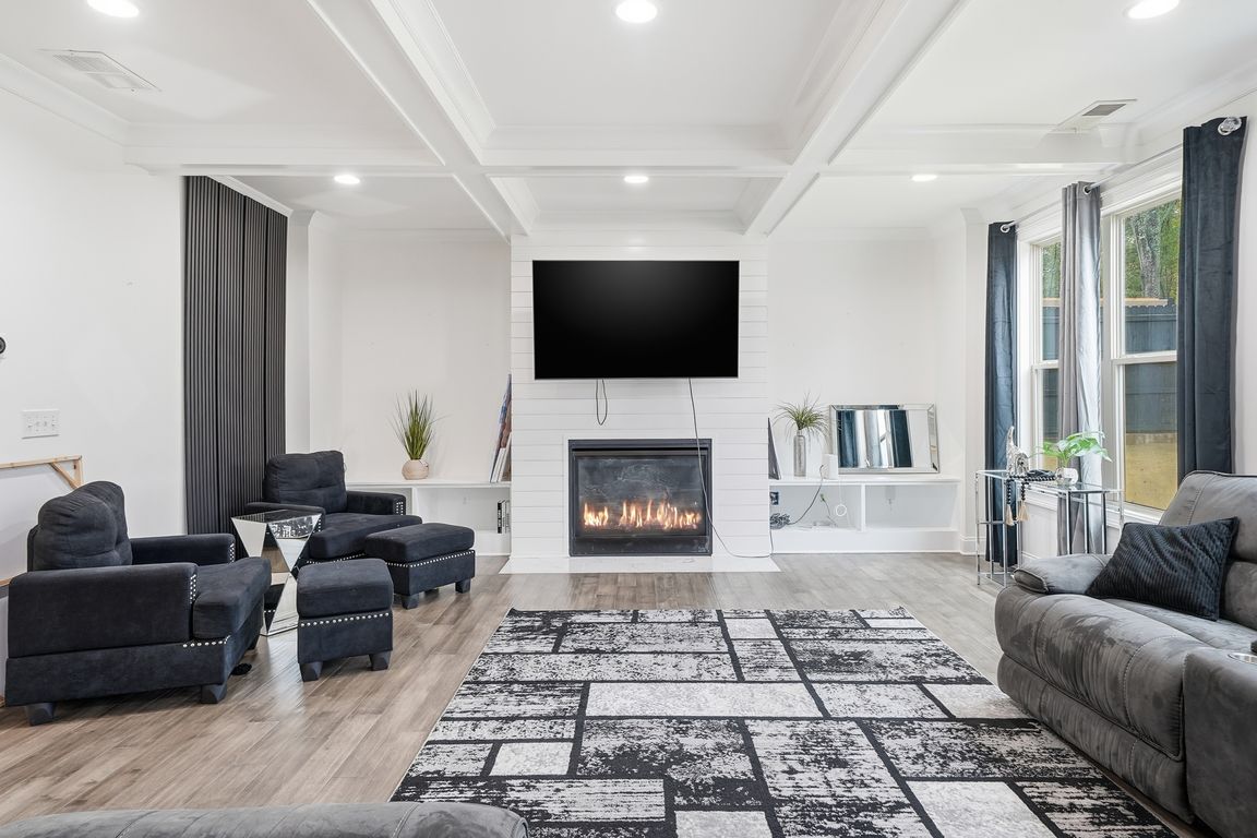 next background image