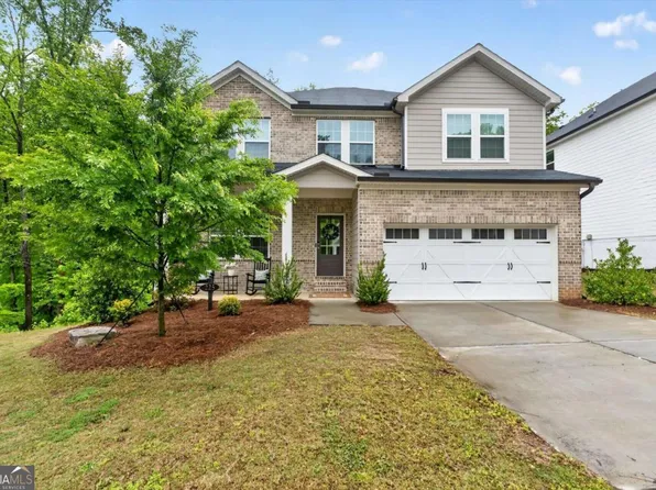 225 Magnolia Dr, Dawsonville, GA 30534