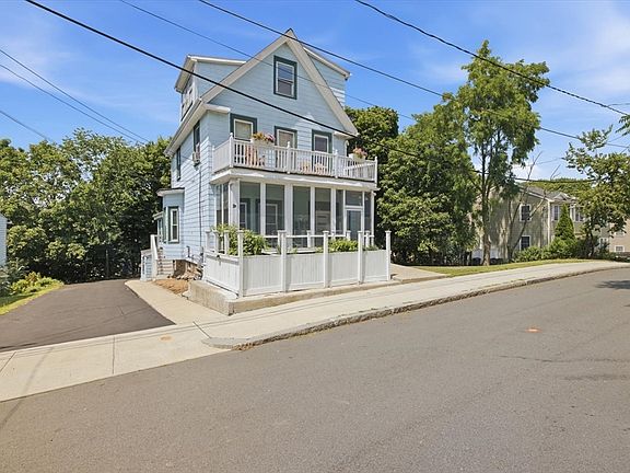 3rd image of 104 Granville Ave