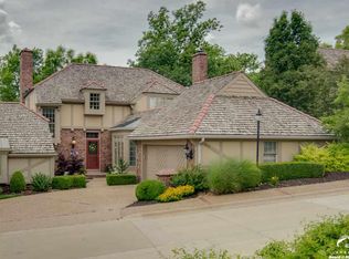 1913 Quail Run, Lawrence, KS 66047