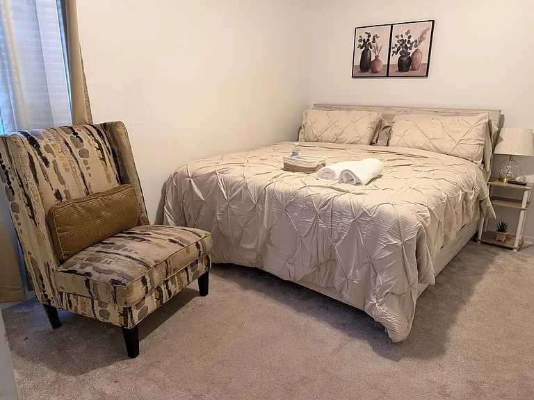 8305 Crete Ln — Photo 12