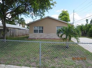2691 NW 9th Ct, Pompano Beach, FL 33069